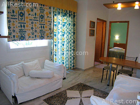 Villa Naias 11